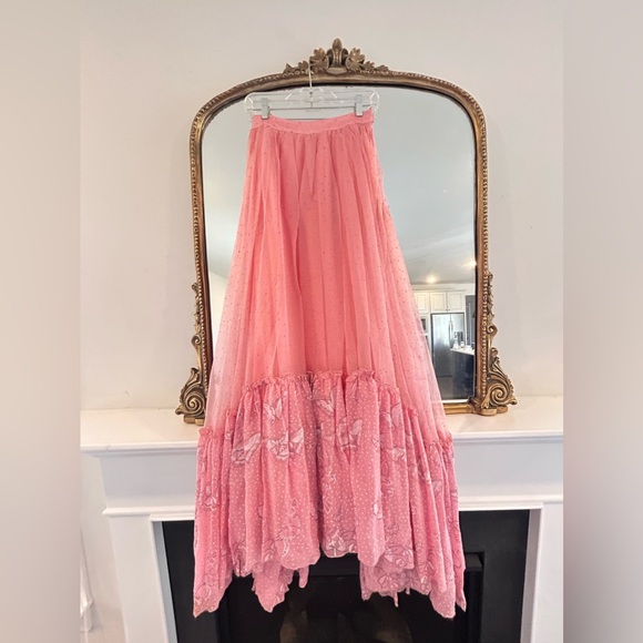 LoveShackFancy Lorelle Skirt in Bubble Gum Size 0 - Picture 4 of 7